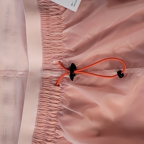 NIKE Women's Running Shorts - Picture 4 of 9